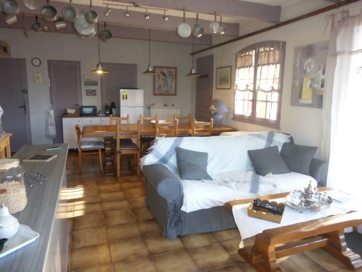 Apartamento Soleil Lotus Saint-Hilaire-de-Brethmas Exterior foto
